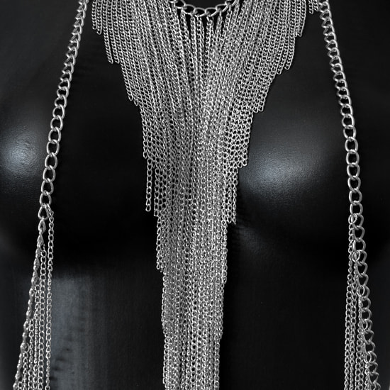 BODY CHAIN 2