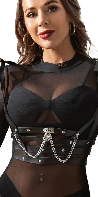 ARNÉS FORMA CORSET DETALLE CAD Arnés corset de cuero negro con cadenas