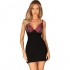 Elegante chemise negra con detalles de rosas